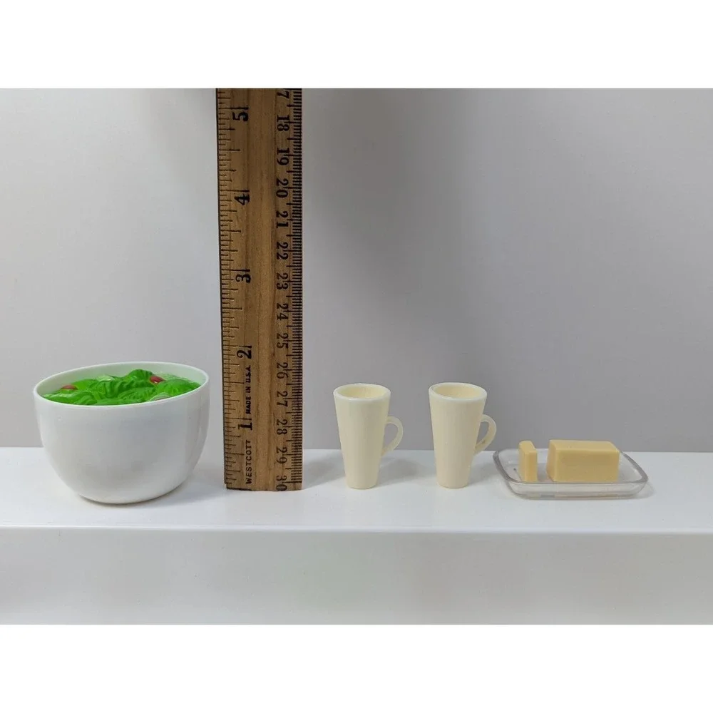 Our Generation Battat + Doll Accessories Burger Breakfast Food Dishes‎ lot